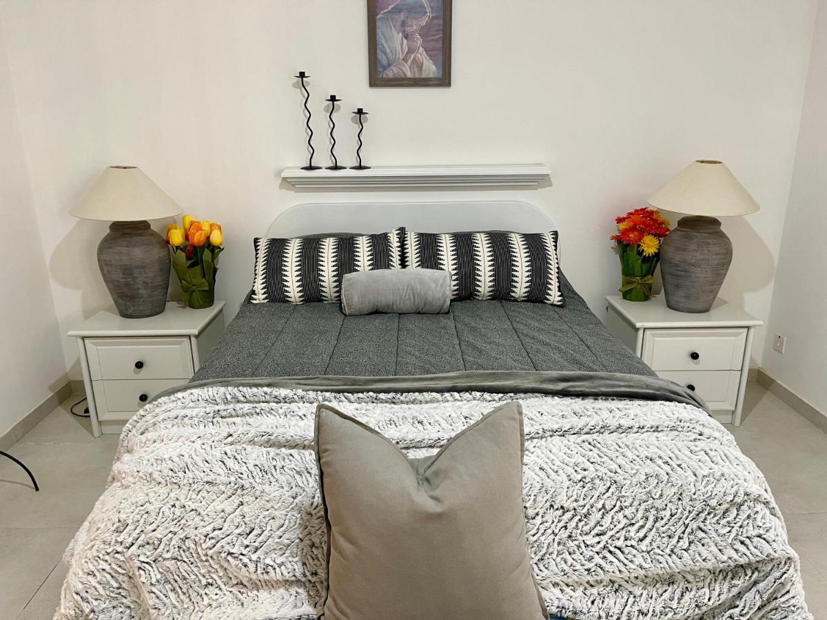 Ta Phyllis - Apartments & Villas With Sunset & Sea Views Għajnsielem Esterno foto