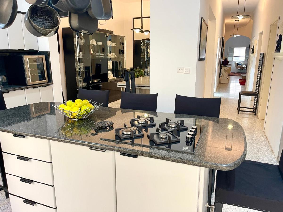 Ta Phyllis - Apartments & Villas With Sunset & Sea Views Għajnsielem Esterno foto