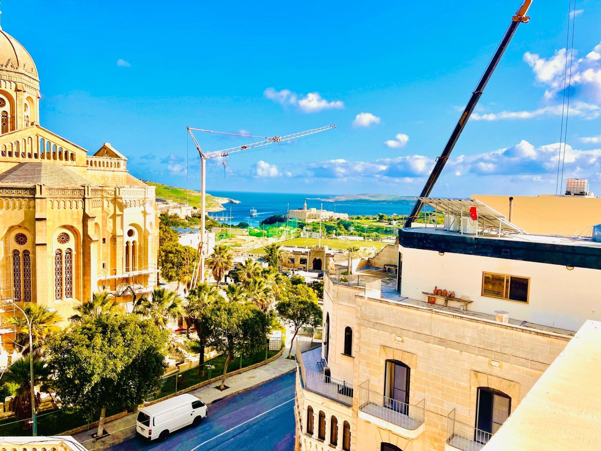 Ta Phyllis - Apartments & Villas With Sunset & Sea Views Għajnsielem Esterno foto